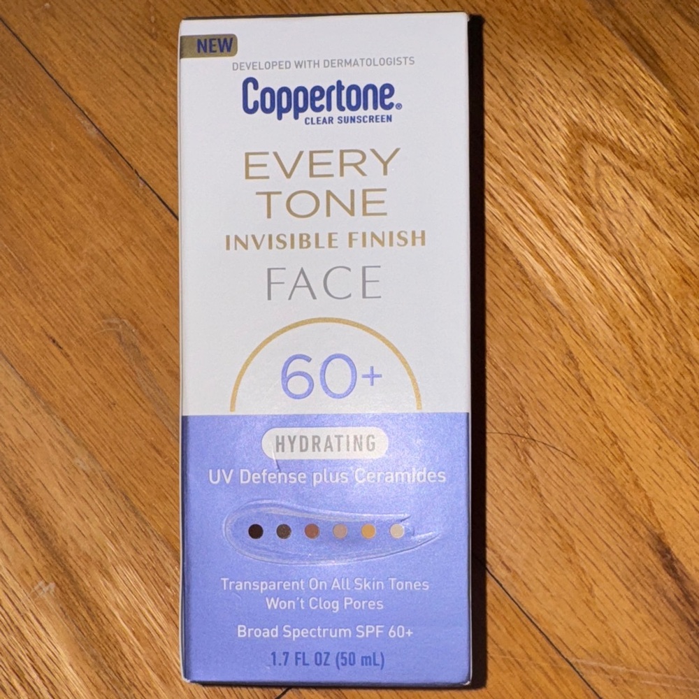Coppertone Every Tone Invisible Finish Face Sunscreen - Blue and White